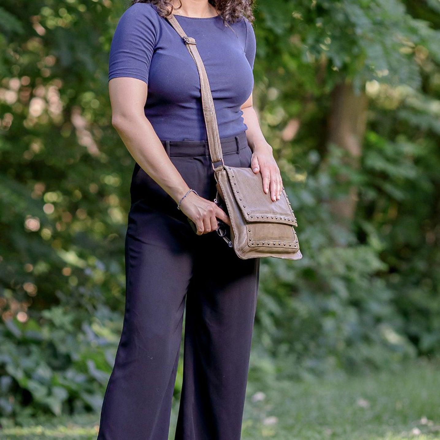 Monroe Concealed-Carry Crossbody