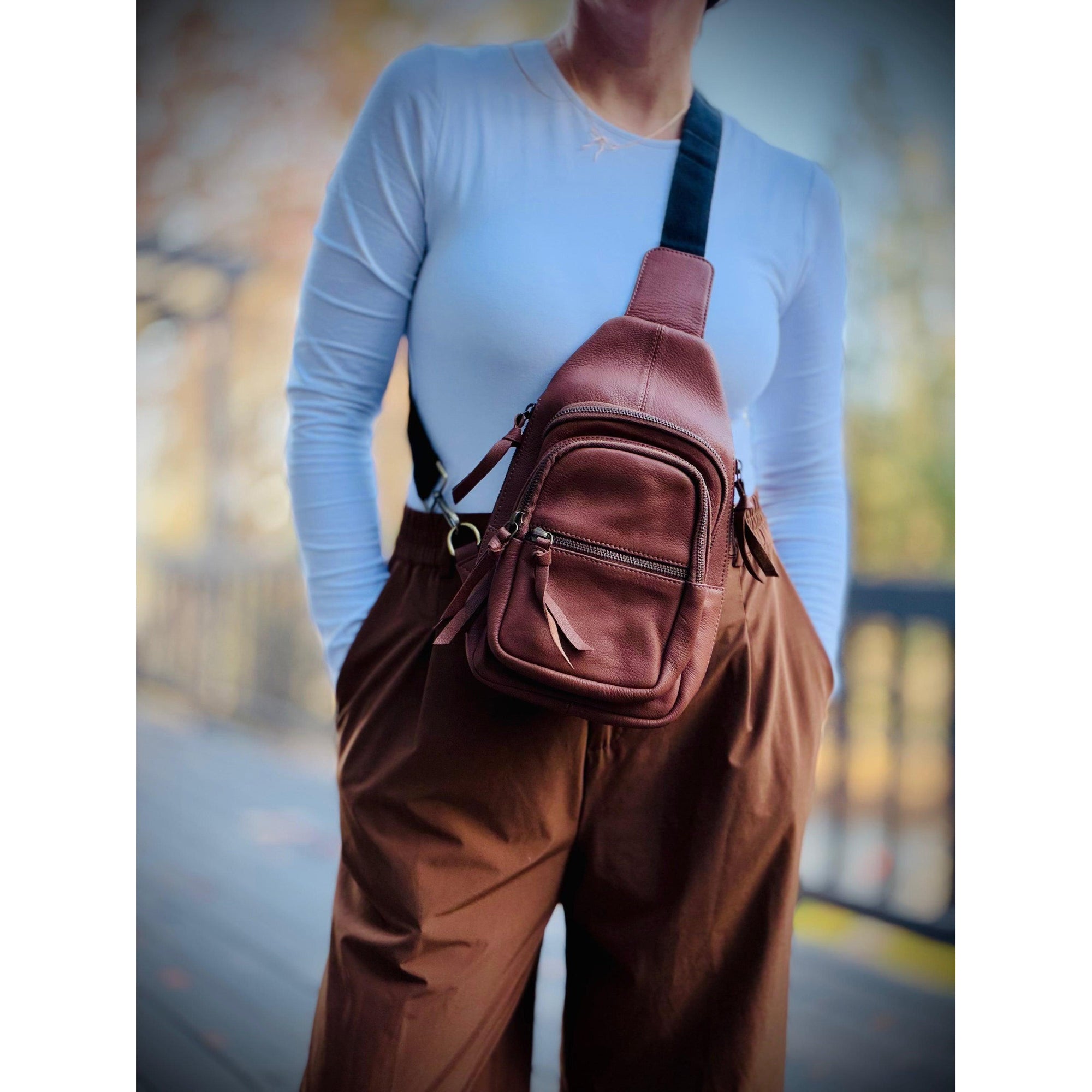 Smith & Wesson Sling Bag