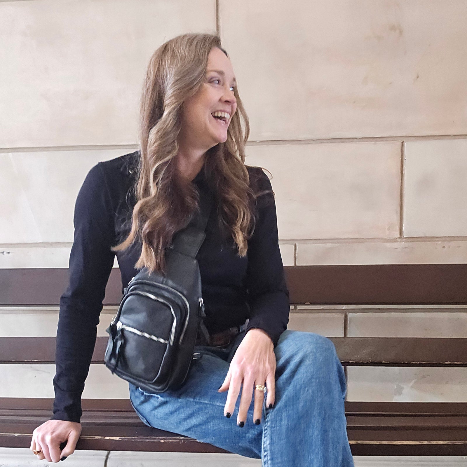 Smith & Wesson Sling Bag