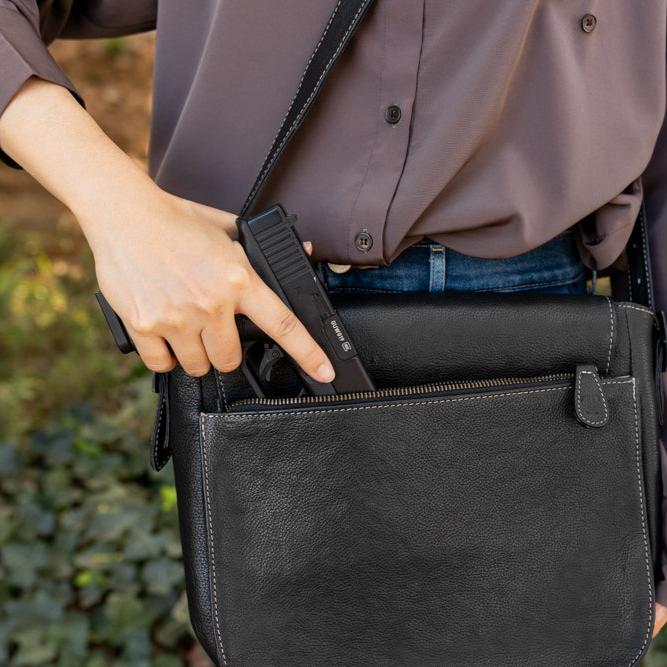 Cesna Concealed-Carry Messenger Bag