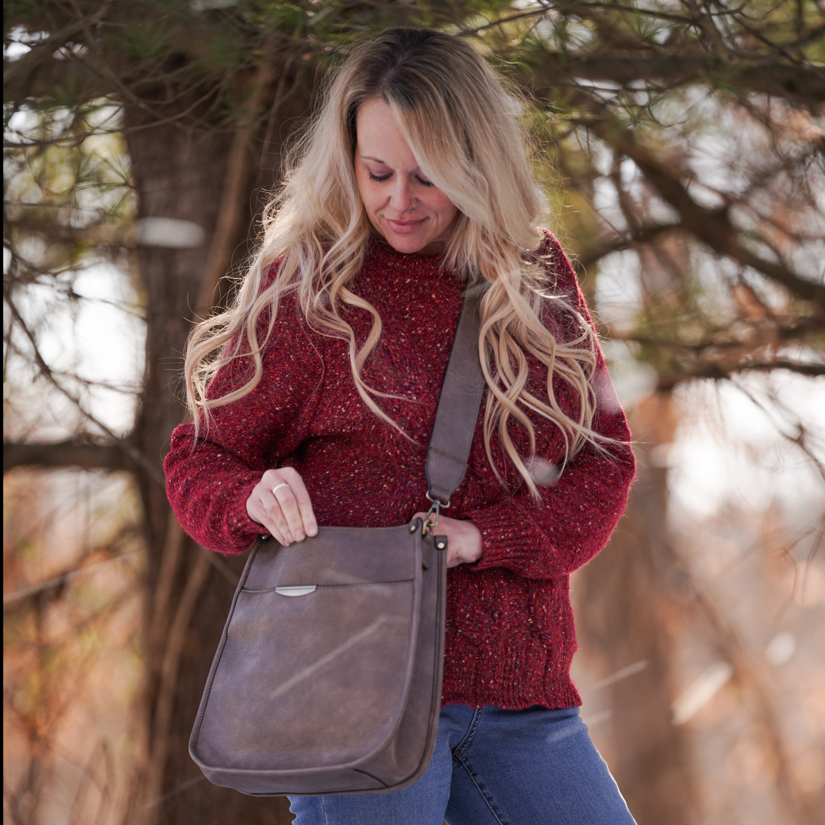 Ava Concealed-Carry Crossbody
